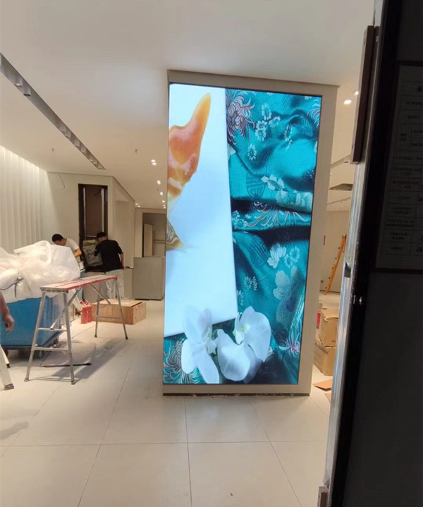 刚察商场门店转角LED显示屏