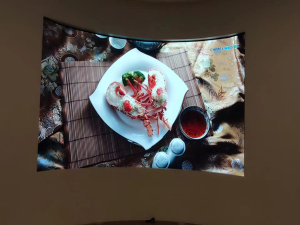 刚察室内P2.5弧形LED屏